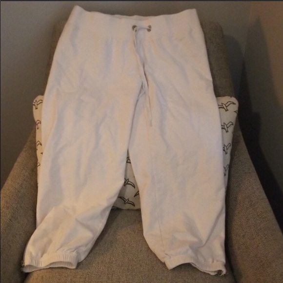 White Bebe outfit - Picture 3 of 5